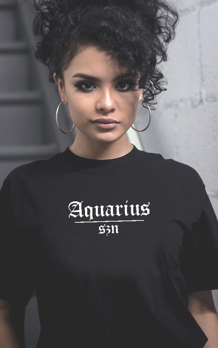Aquarius Szn Star Signs Season Black T-Shirt T-Shirt Splashy 