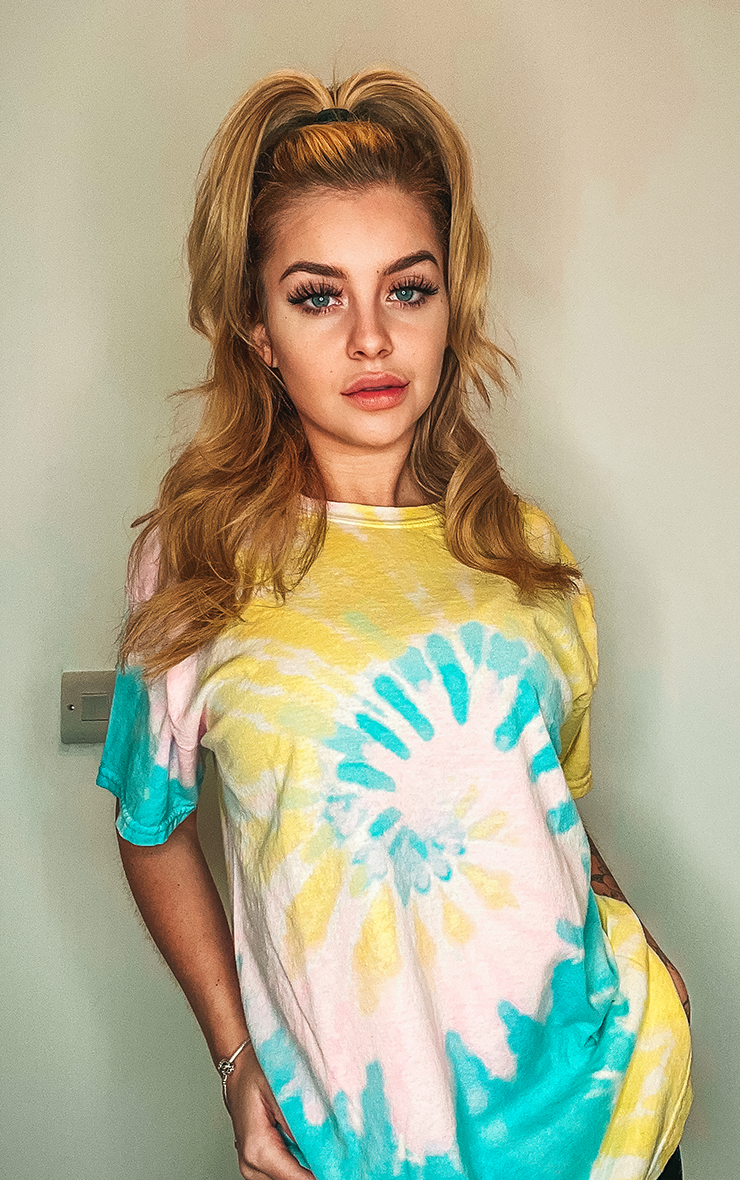 Good Vibes Tie Dye T-Shirt