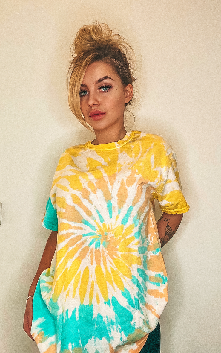 Vanilla Dragonfruit Tie Dye T-Shirt