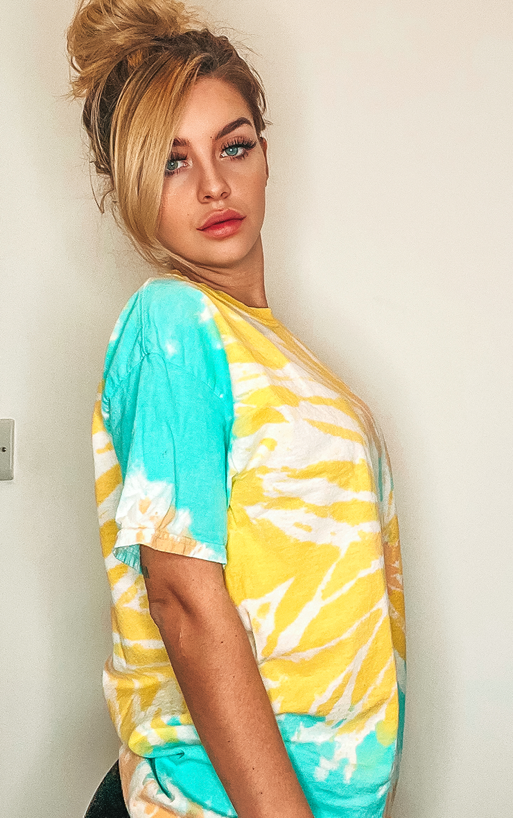 Vanilla Dragonfruit Tie Dye T-Shirt