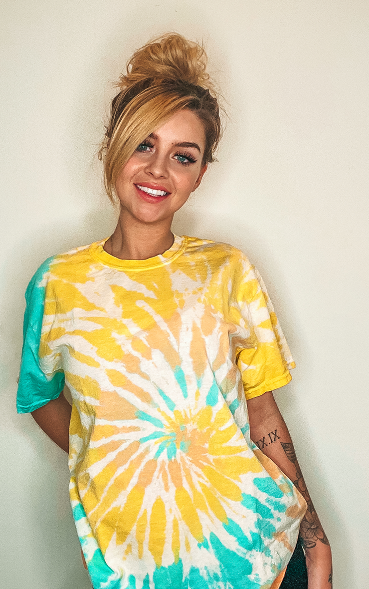 Vanilla Dragonfruit Tie Dye T-Shirt