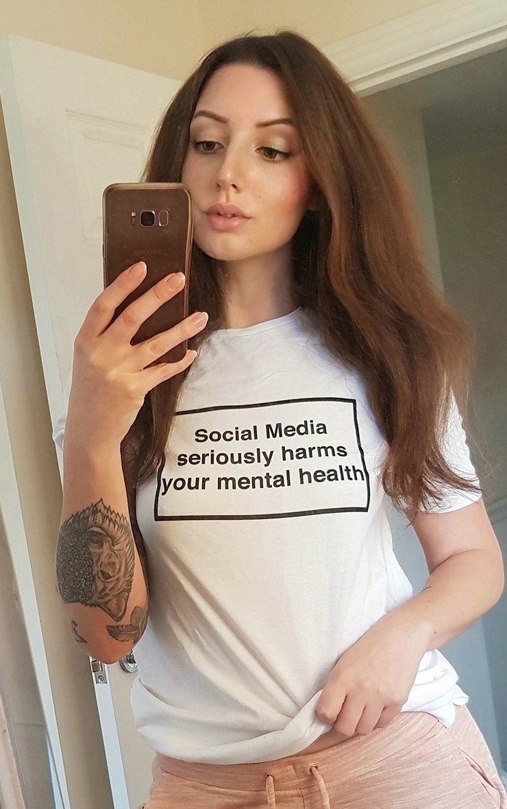 Social Media Serious Harms your Mental Health White T-Shirt T-Shirt Splashy 